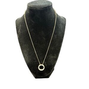 Avon sparkling rhinestone circle Necklace silver NIB vintage 2005